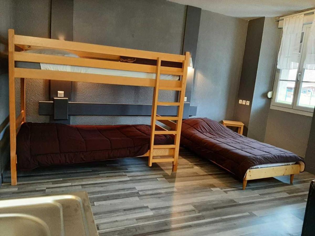 Hotel De La Vallee أرننس المظهر الخارجي الصورة